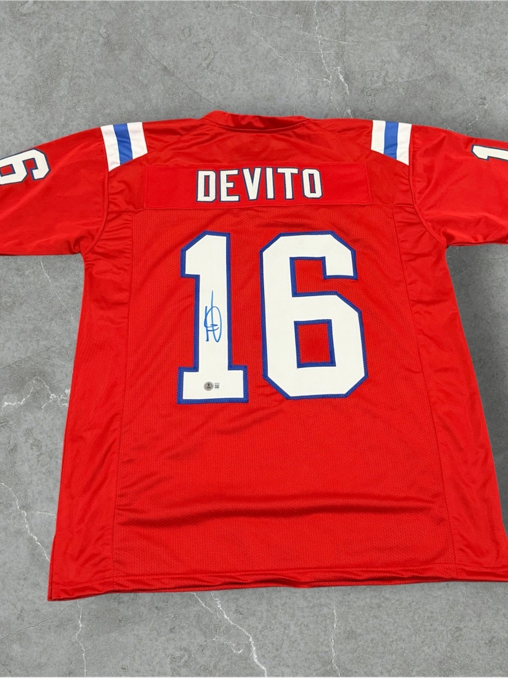 Tommy Devito patriots jersey autograph Beckett witness. Red